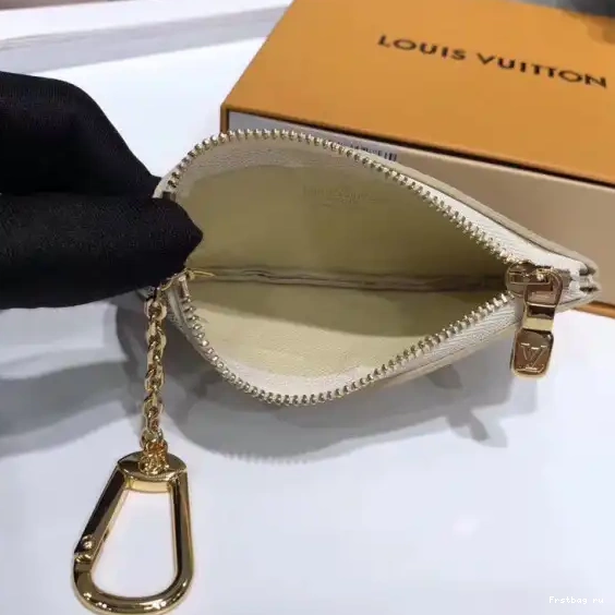 First bag ru VUITTON PURSE LOUIS COIN 0630